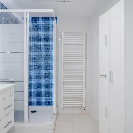 Denia, 5 Min Port, View Of De Castle, Smart Tv Apartment