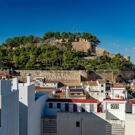 Denia, 5 Min Port, View Of De Castle, Smart Tv Apartment *