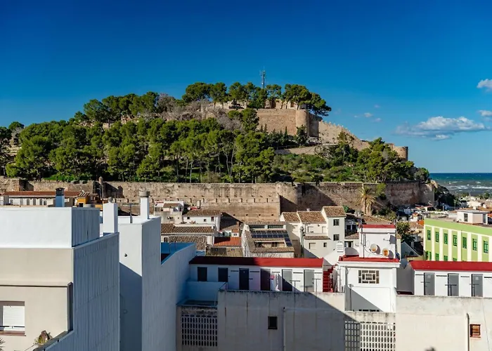 Denia, 5 Min Port, View Of De Castle, Smart Tv Apartment *